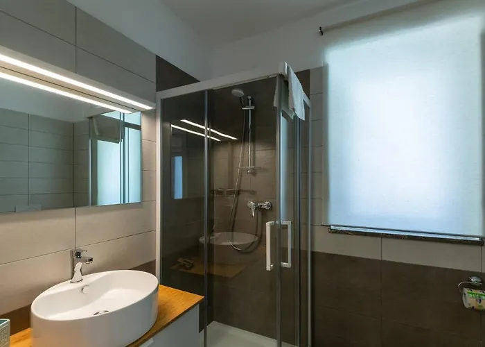 Aparthotel Mersa Brolo